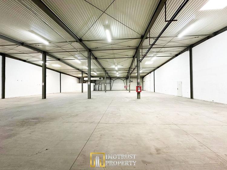 Hala de inchiriat Arad – 1.135 mp pentru comert, servicii - 1