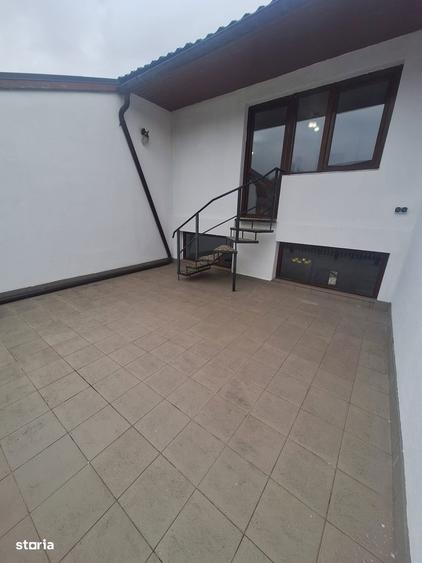 Casa P+etaj in Vladesti - 8