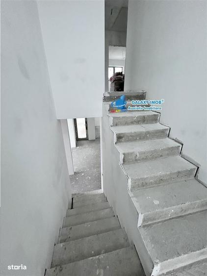 Casa 5 cam\/4bai\/terasa\/227mp-Panouri 10kw-Pompa caldura10kwTeren - 1