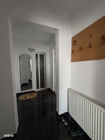 Apartament 3 camere semidecomandat Alexandru cel Bun - 1