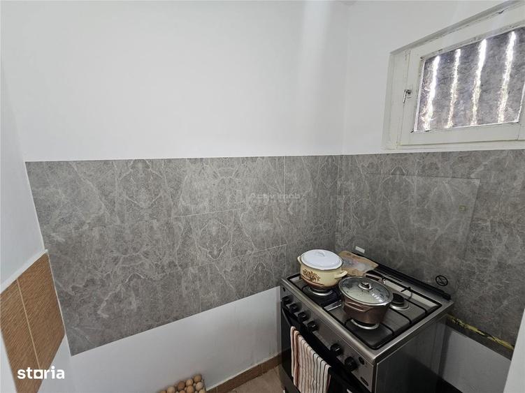 Resita, 3 Cam. Cf. 1, Mobilat+Utilat, Et. 1, Bulevard, Micro 3 - 13