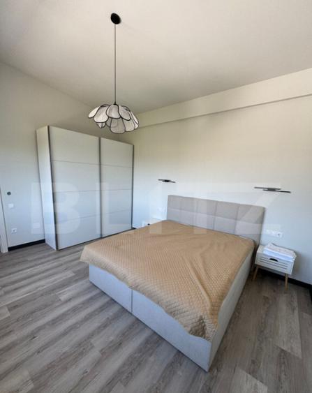 Apartament cu 3 camere, prima inchiriere, 80 mp, parcare, te - 3