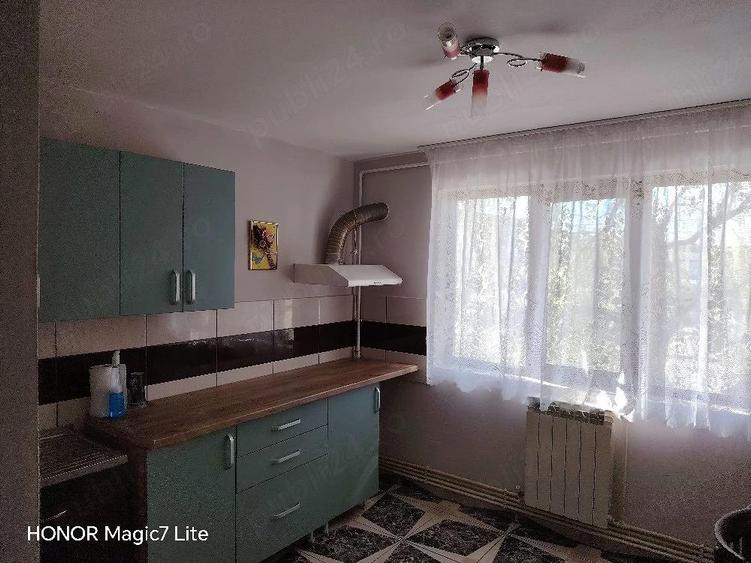 Se inchiriaza garsoniera - 3