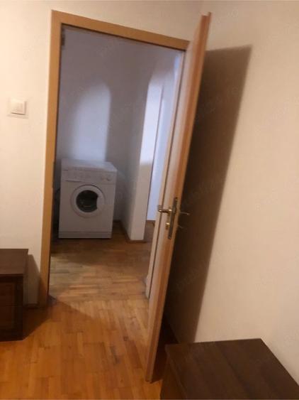 Inchiriez apartament cu 2 camere in zona buna a Craiovei - 1