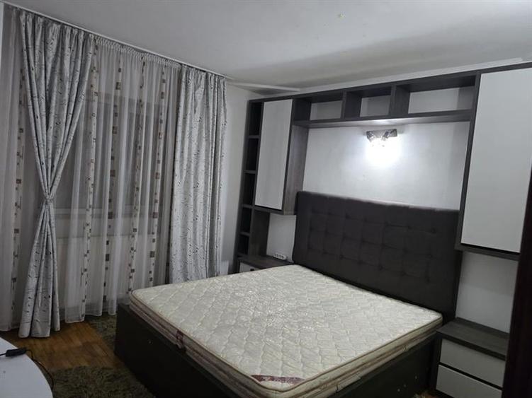 Apartament cu 3 camere decomandat în Fălticeni