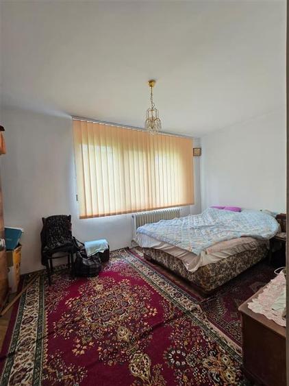 Etaj 2 - Tatarasi Flora, 2 camere modelul mare cu geam la baie - 2