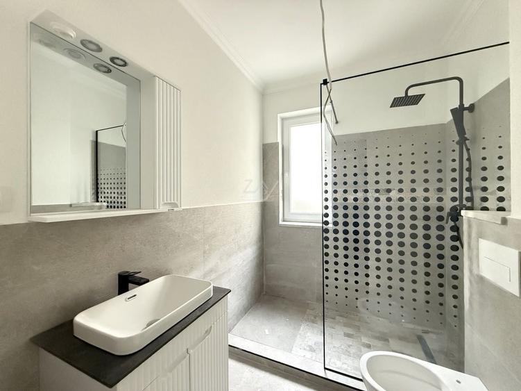 Apartament cu 2 camere decomandat în Giroc