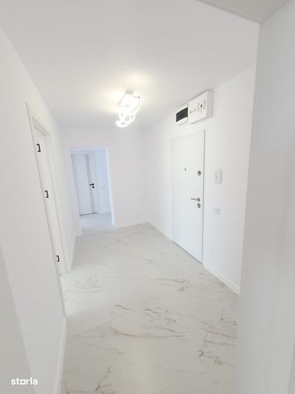 Apartament cu 2 camere decomandat în Noua