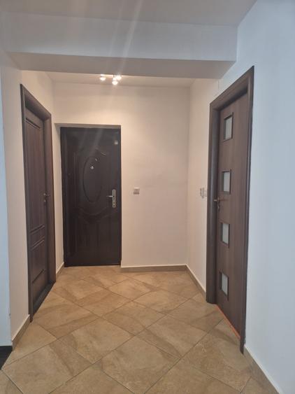 Apartament cu 2 camere decomandat în Muncii