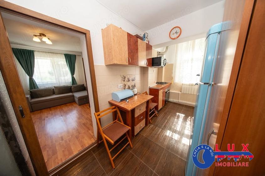 Apartament cu 2 camere decomandat în Neptun