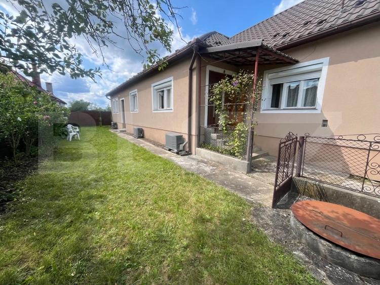 Casă individuală cu 3 camere cu Canalizare în Șintereag