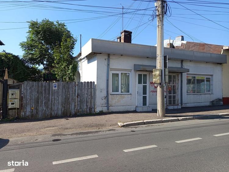 Casă cu 4 camere în Central