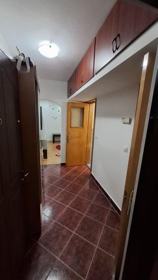 Apartament cu 2 camere nedecomandat în Central