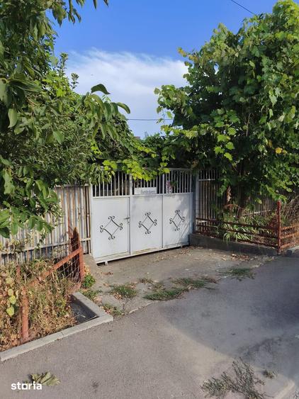 Teren de 680 mp, în Palazu Mare
