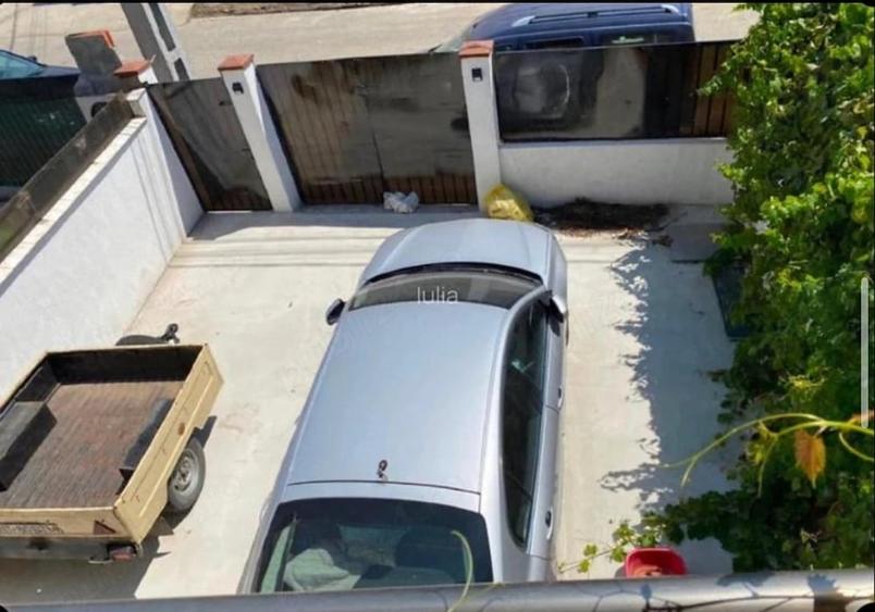 Casă cu Teren 180 Mp în Central