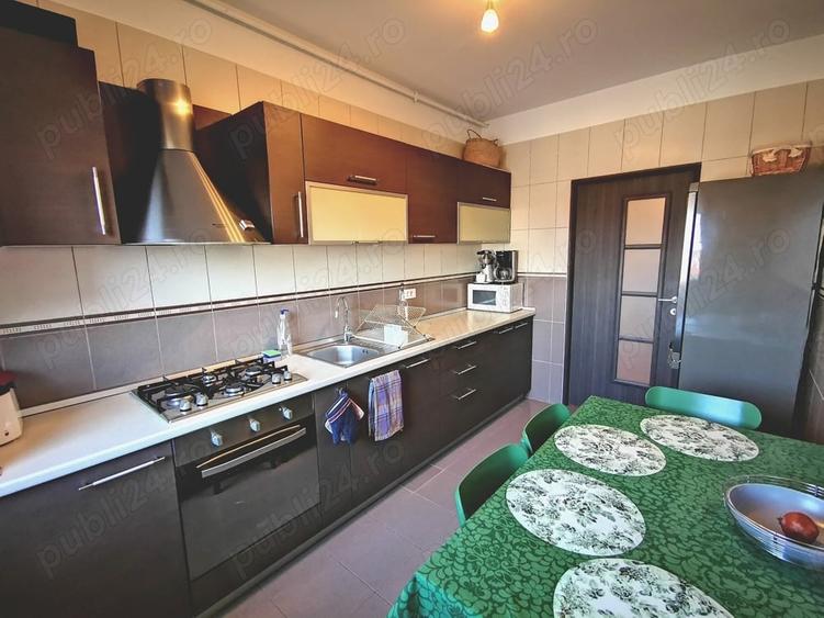 Apartament cu 2 camere semidecomandat în Dobroești