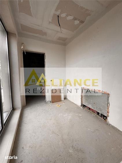 Casă cu 5 camere cu Teren 180 Mp în Central