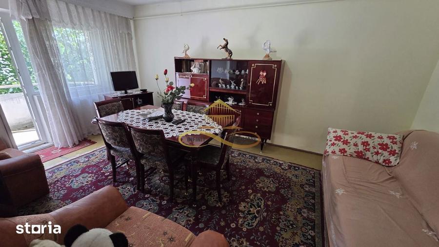 Apartament cu 2 camere decomandat în Central