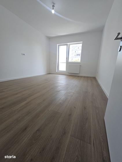 Apartament cu 2 camere în Păcii