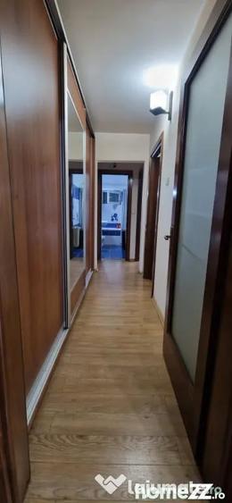 Apartament 3 camere, 67 mp, etaj 1/4, zona Rovine - Craiova (Dolj) - 5
