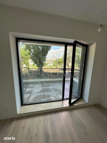 Apartament cu 2 camere decomandat în Aviației — fotografia 1