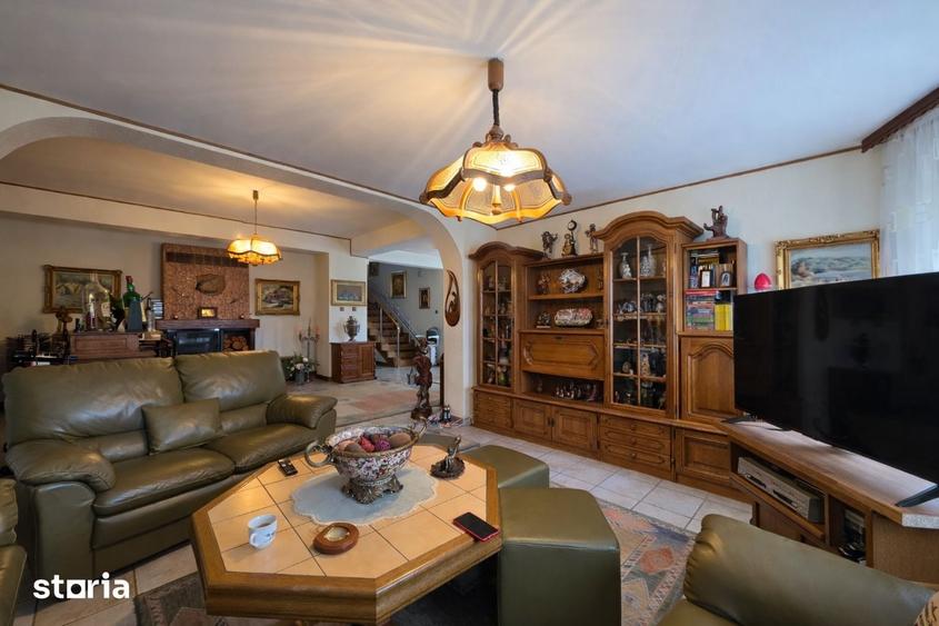 Casă cu 5 camere cu Teren 1500 Mp în Snagov