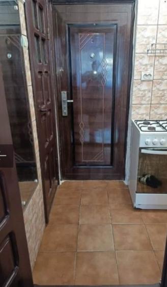 Garsonieră semidecomandată în CET