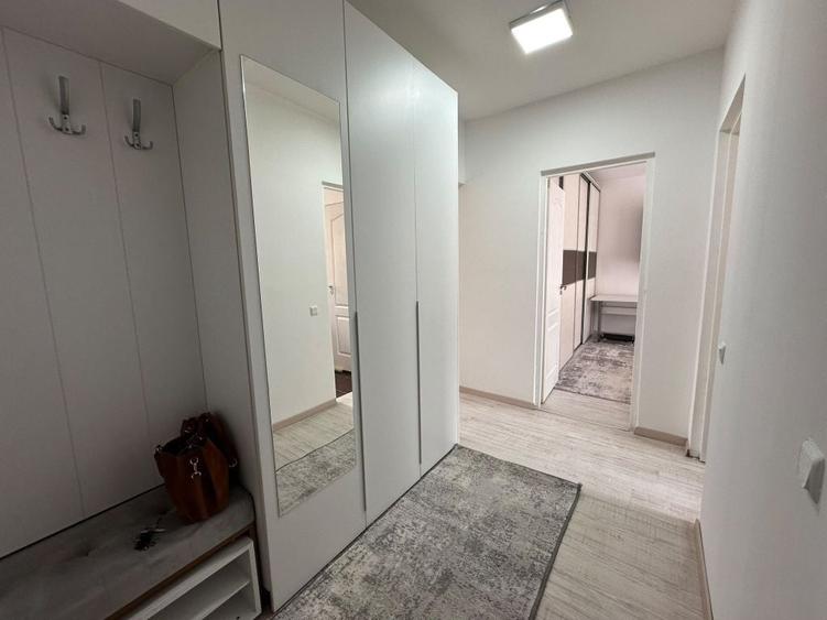 Apartament cu 2 camere decomandat în Florești