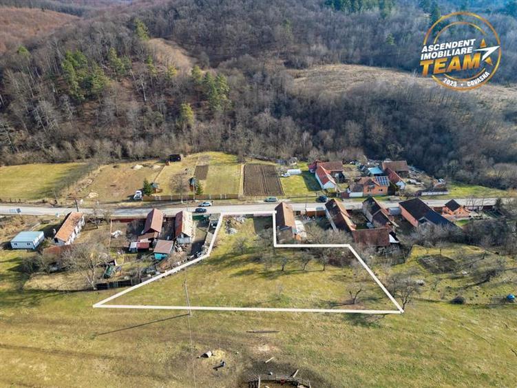 FILM! Teren intravilan pe 1.249 mp, Araci, Valcele, Covasna - 9