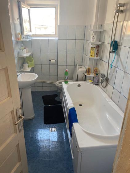 Casa de inchiriat cu 4 camere, zona CENTRALA - 8