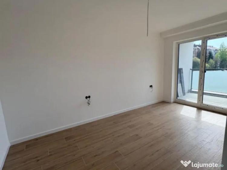Apartament 3 camere, 61 mp, zona Sasar - 2