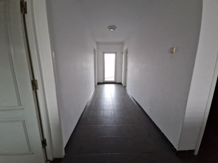 Casa singur curte - Grivita - Constructie solida - 7