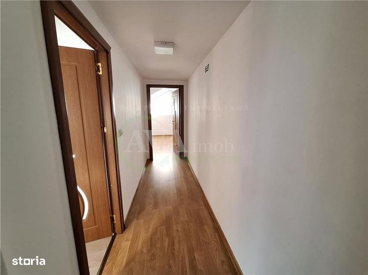 Spatiu de inchiriat! pretabil activitati diverse zona Neagoe Voda-Baca - 4