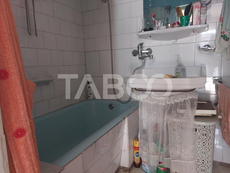 Casa 78 mpu curte proprie pretabila regim hotelier zona istorica Sibiu - 17