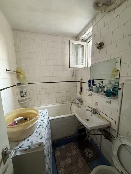 Apartament cu 4 camere Piata Garii etajul 2/4 - 7