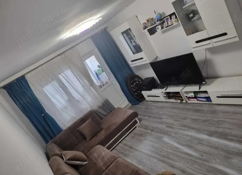 Vand apartament 3 camere Slobozia langa hotel Central - 4