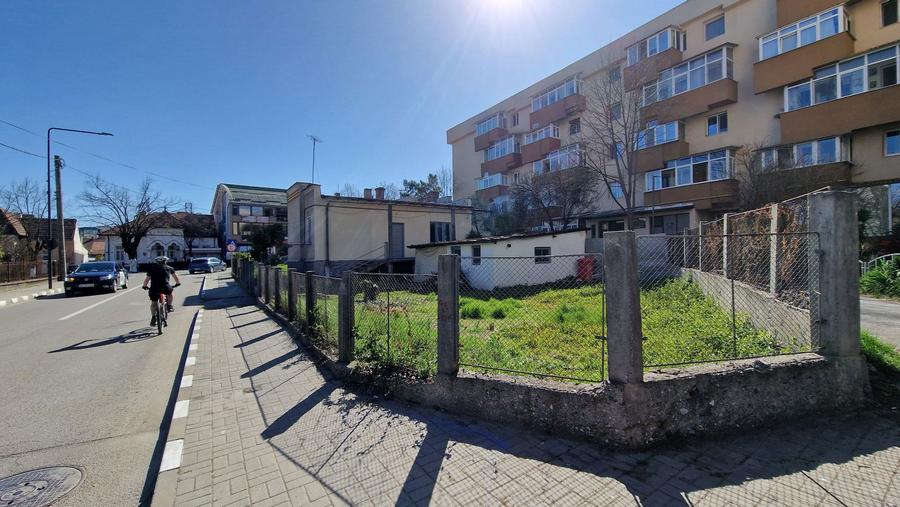 Inchiriez casa in centrul orasului Ramnicu-Valcea - 1