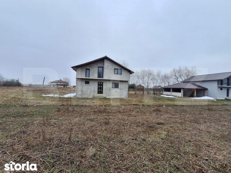 Lazuri casa indiciduala la rosu - 6