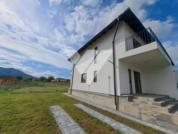 Casa ideala in Cisnadie: spatiu confort si liniste Grabiti-va acum! - 9