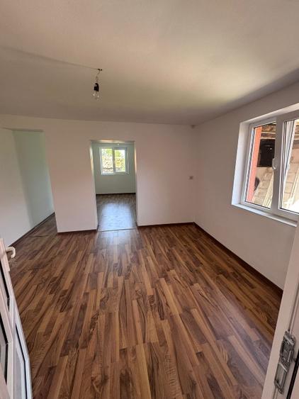 Casă de vânzare - sat Josani, Com. Măgești - imediat locuibilă - 6