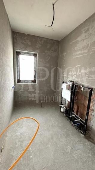 Casa 4 camere de vanzare in Floresti - 4