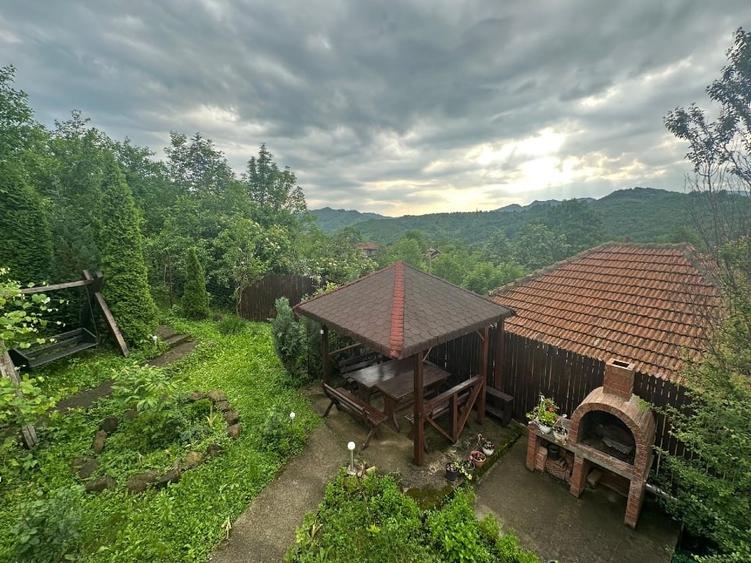 Casa vânzare comuna Bozioru munții Buzăului - 8