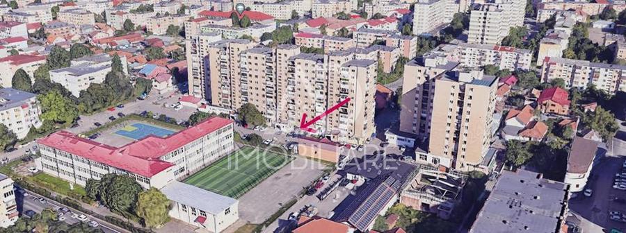 Inchiriere spa?iu comercial , zona 9 Mai - 5