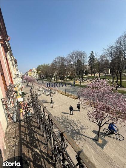 De inchiriat: Apartament cu 3 camere in zona Ultracentral - 1