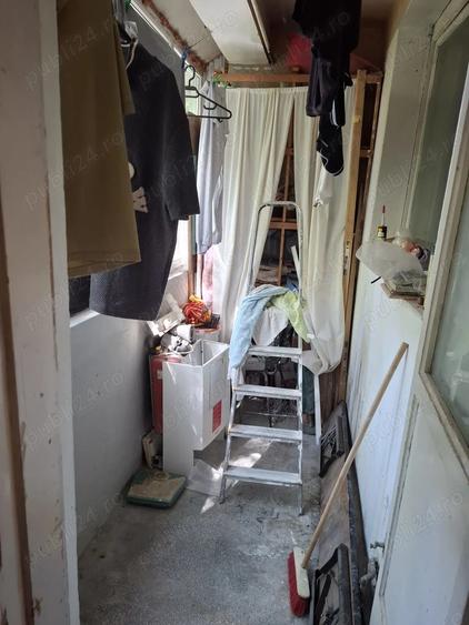 Proprietar, 3 camere in Vila (nr 31), Pajura, sect 1, str Presei, renovat,et 2 - 6