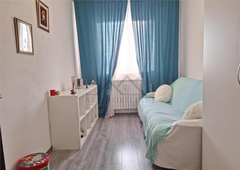 Apartament 3 camere zona Podu Ros - 3