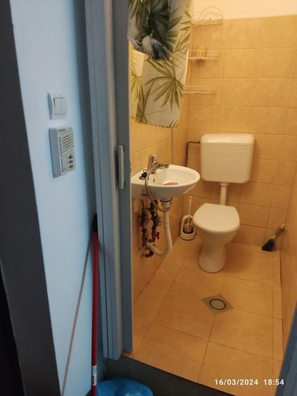 Garsoniera de inchiriat - 7