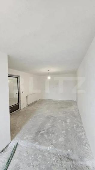 Lini?te, spa?iu ?i elegan?a casa superba langa Titu - 13