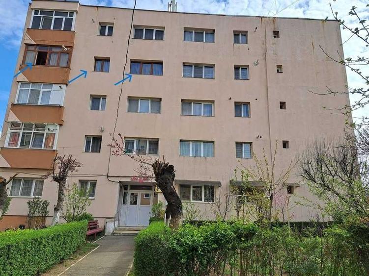 Apartament 2 camere decomandat - 2