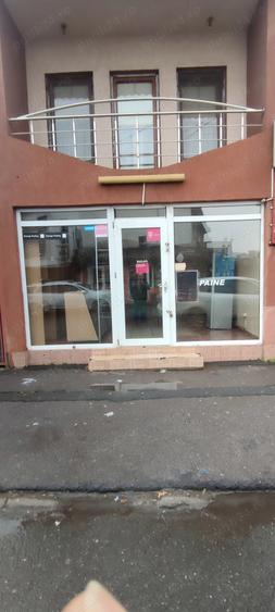 Inchiriez spa?iu 20 mp - 2